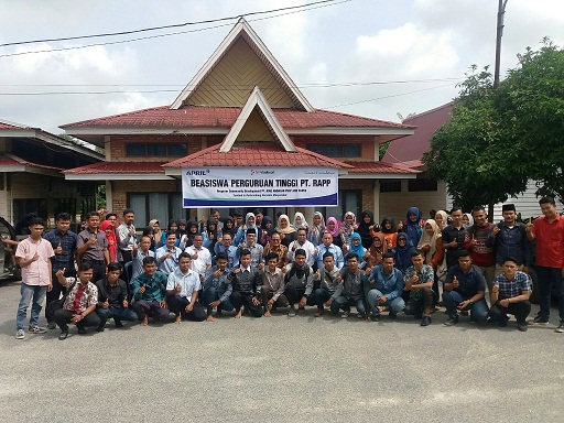 RAPP Salurkan 45 Beasiswa Perguruan Tinggi